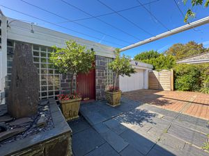 Photo 23- click for photo gallery